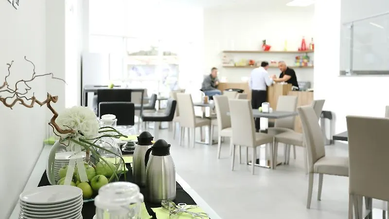Hotel Ecumano Space Naples